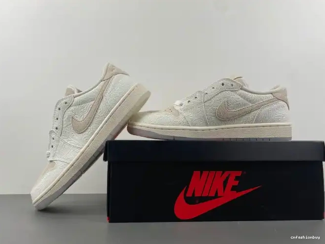 1 Jordan Chris FZ0455-200 Paul Retro Low OG 0507
